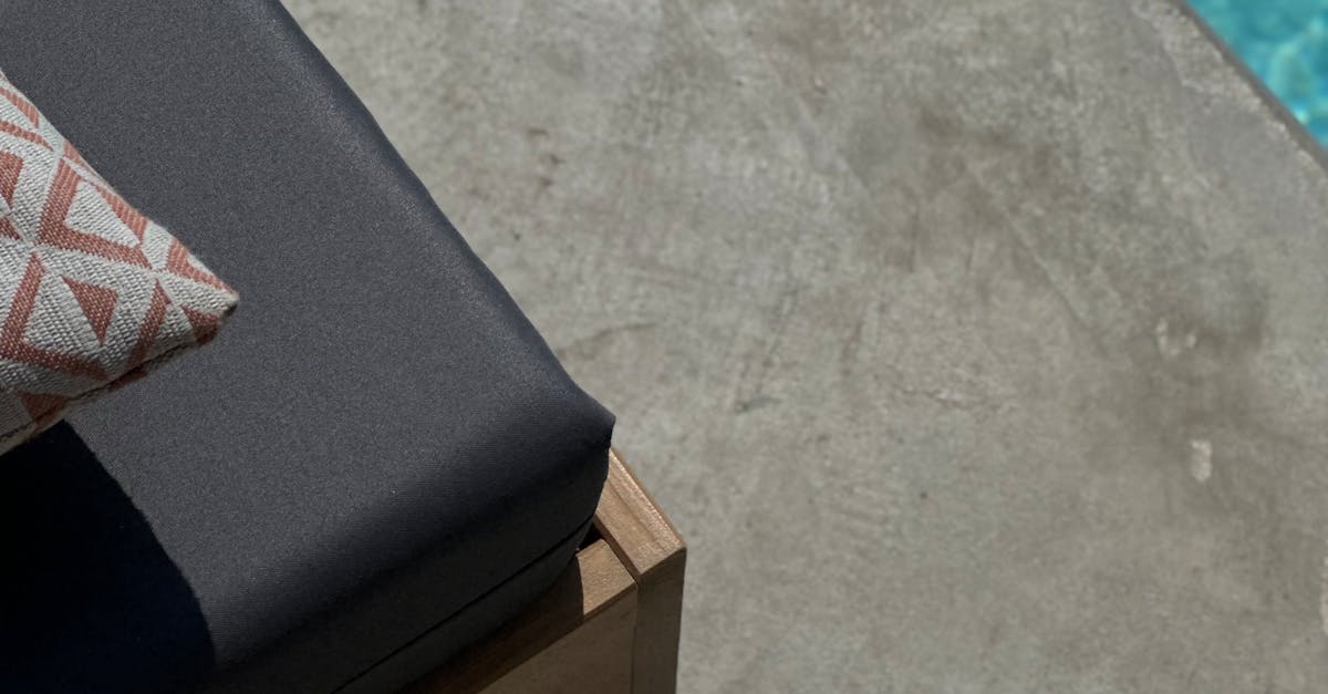 Comparing Mould and Mildew Prevention Sprays for Durability